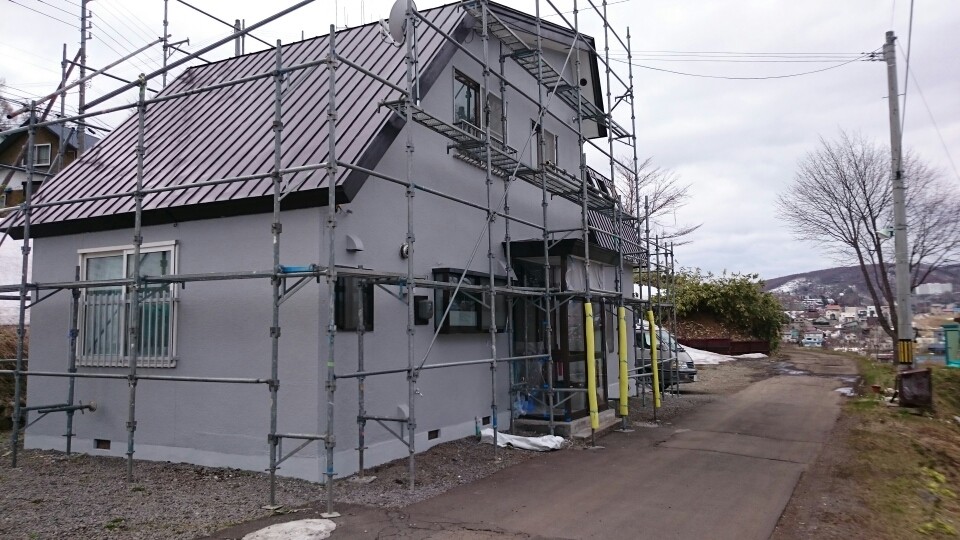 北伸塗装 外壁塗装 施工中